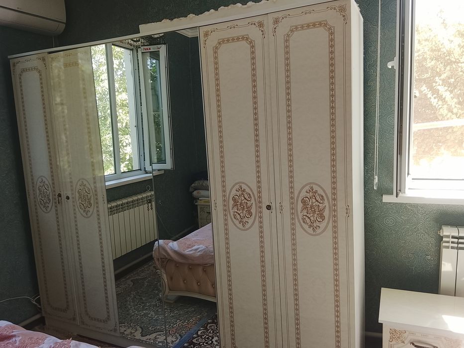Спальни гарнитура