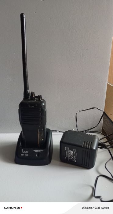 Радиостанция Icom f-16