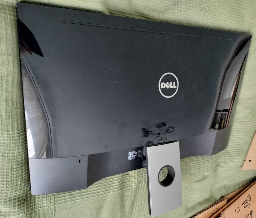Monitor 27" Dell si tastura Dell