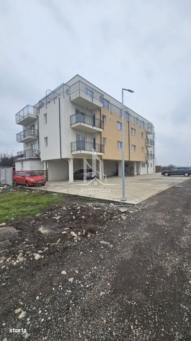 Garsoniera decomandata cu terasa 30 mp soseaua Leordeni.