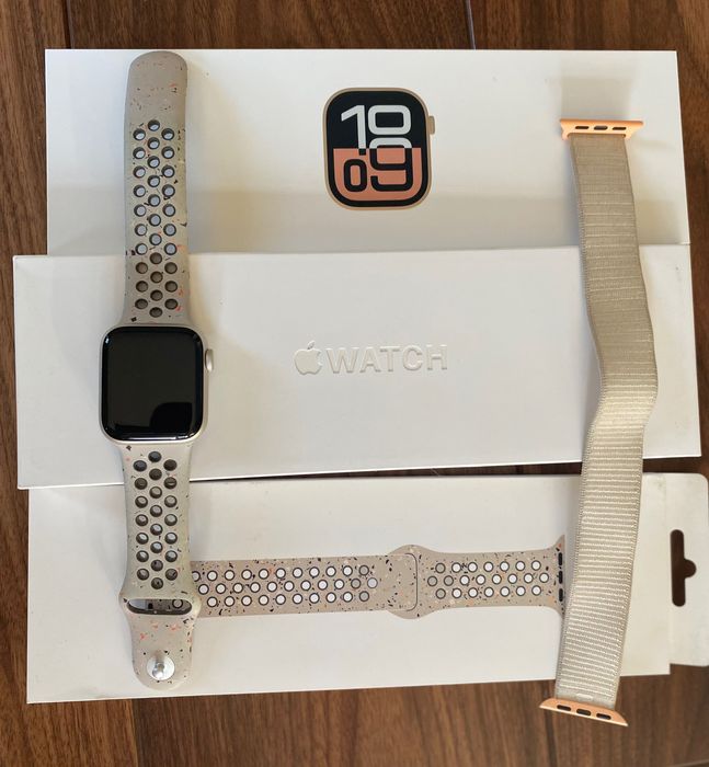 Apple Watch SE2 v2+ Каишка Apple - Nike Sport Band