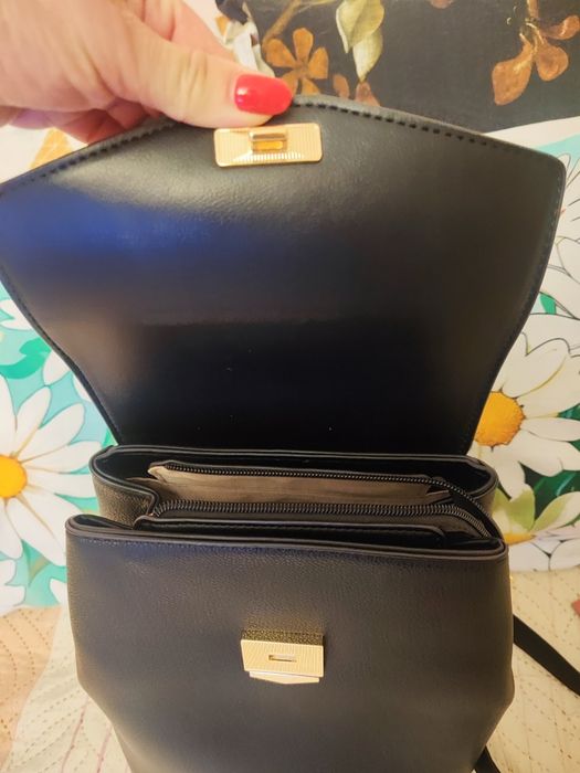 Черна елегантна раница