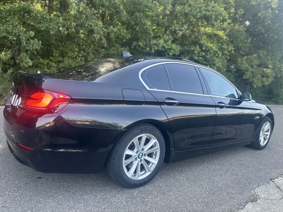 BMW Seria 5 F10 520d | 2012