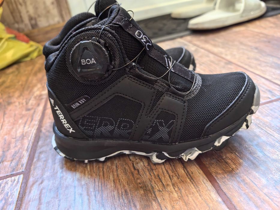 Зимни боти Adidas TERREX