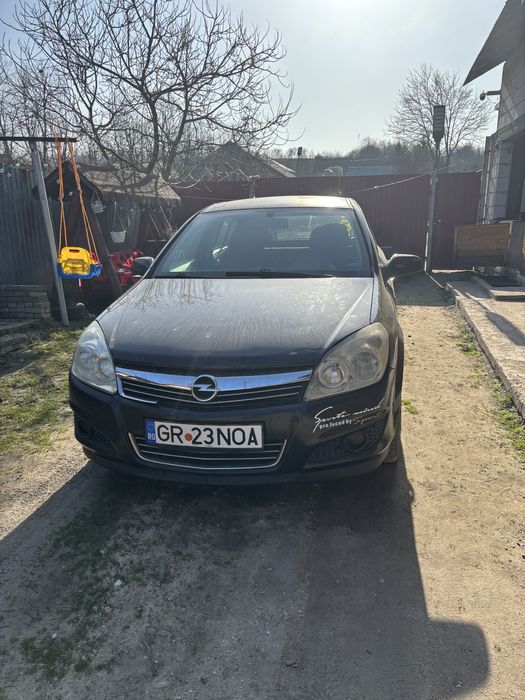 Vând opel astra h 2008