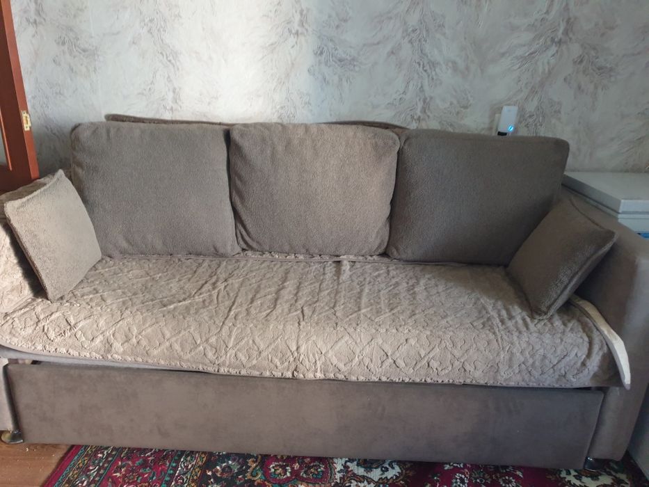 Продам новый диван