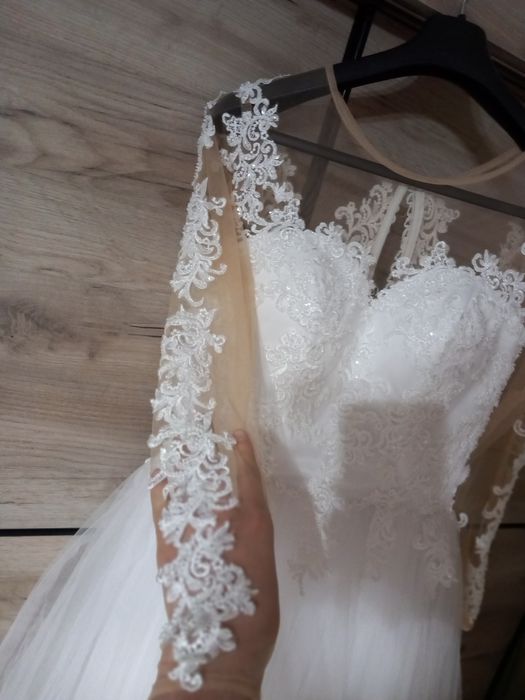 Vând rochie de mireasa