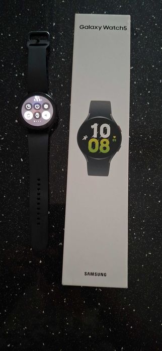Samsung Galaxy Watch 5