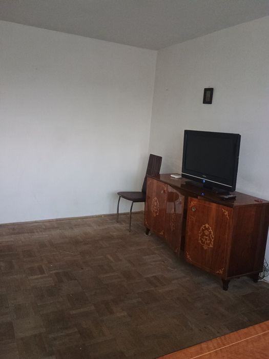 Vând apartament Medgidia zona Berarie