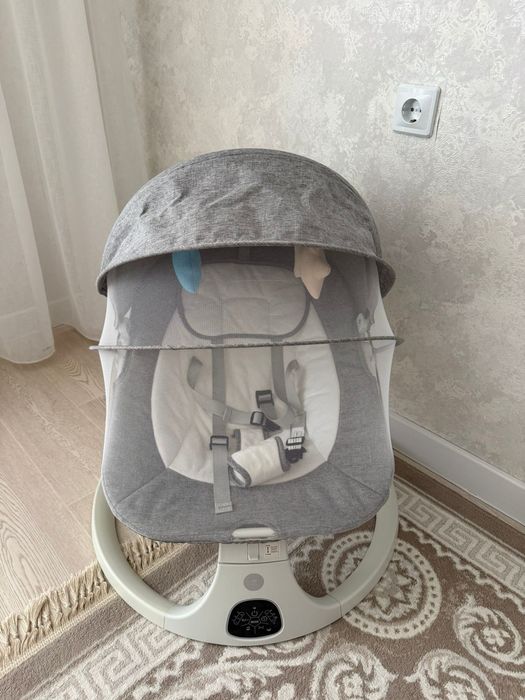 Продам детский шезлонг