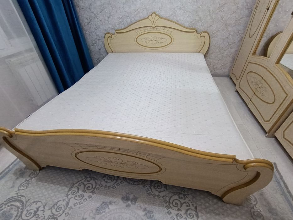 Продам кровать двухспалка