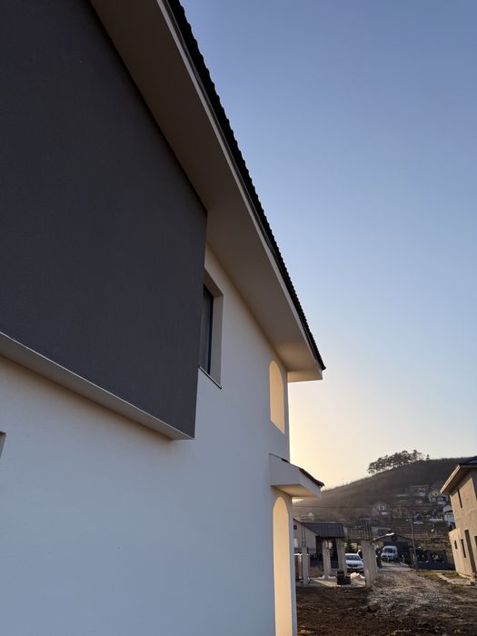 Vand casa in Dezmir 110 mp - teren 500 mp