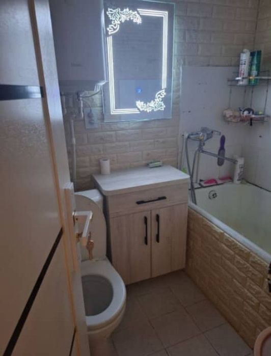 Продаётся 2х комнатная квартира