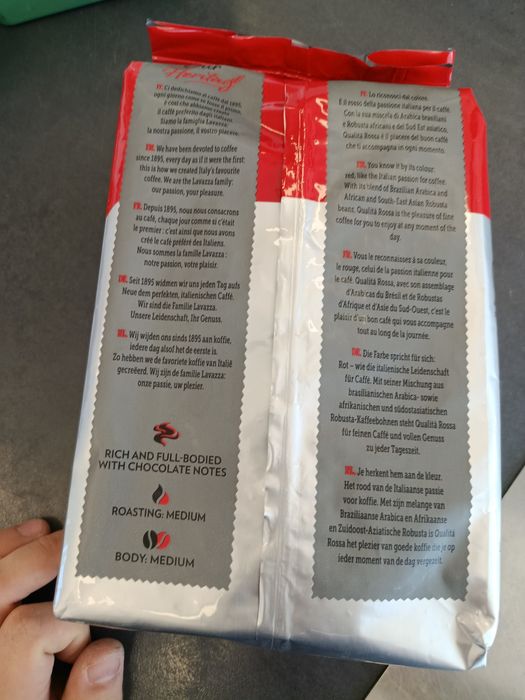 Lavazza rossa cafea boabe