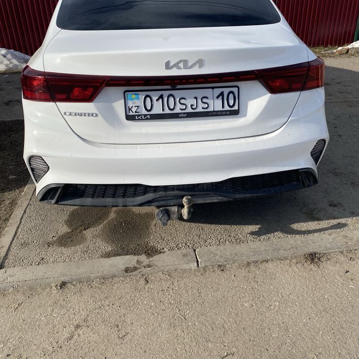 Фаркоп Киа Церато