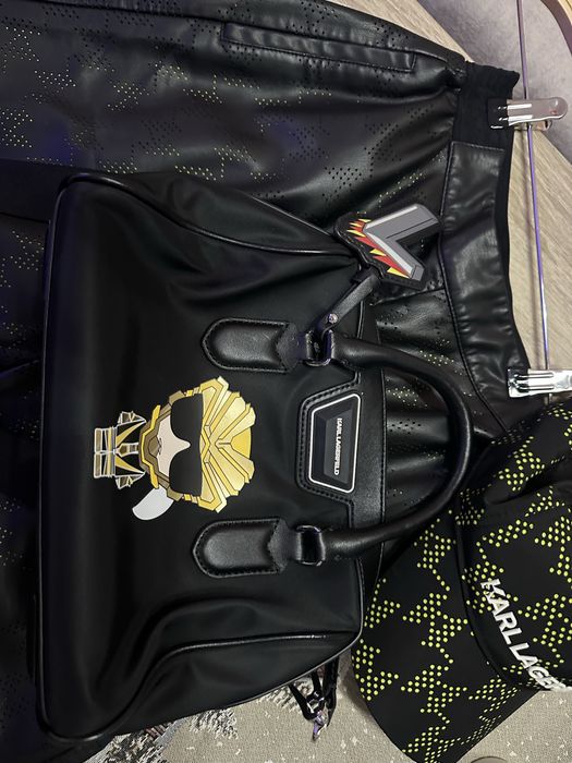 Оригинален лот Karl Lagerfeld