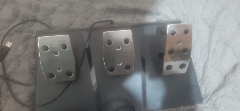 Продам игровой руль