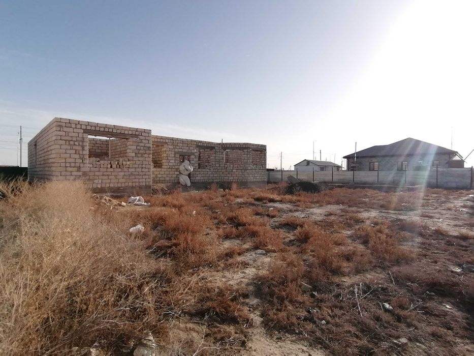 Продается недостроенный дом (мкрн Коктем)