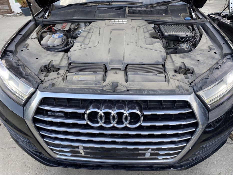 Haion cu lunetă Audi Q7 4M 3.0 tdi 2016