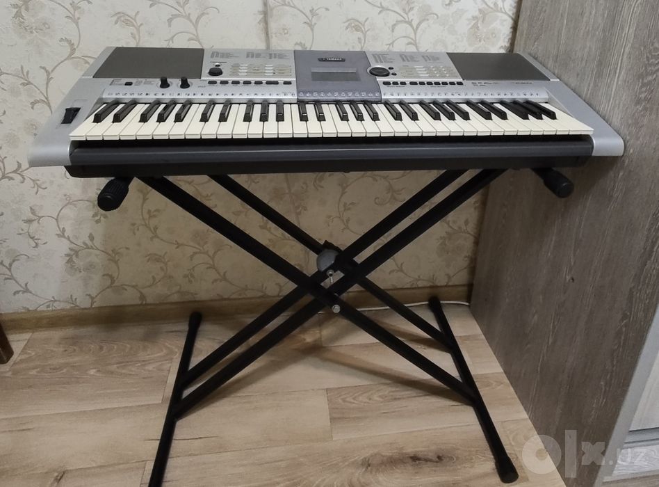 Синтезатор Yamaha psr