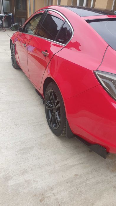 Vand Opel Insigna 2011