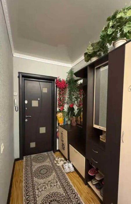 Продается 4-комнатная квартира