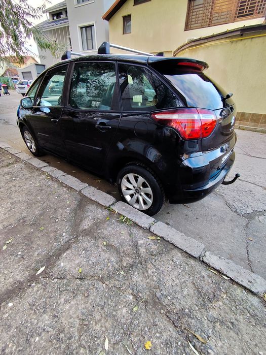 Vând Citroen C4 Picasso