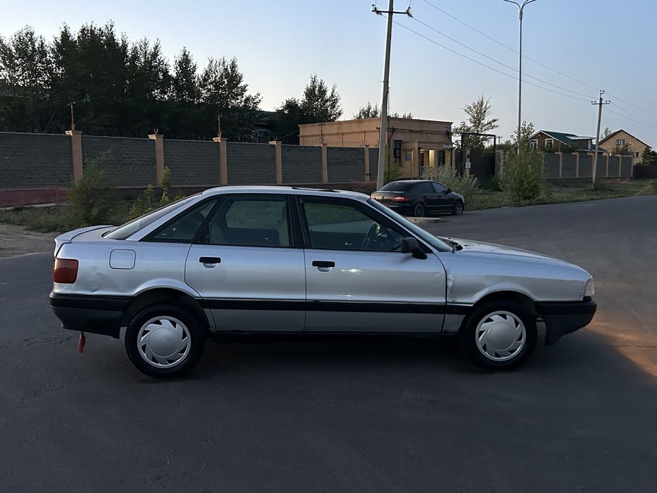 Продам ауди 80.                                                      ;