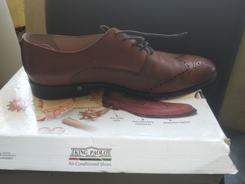 Обувки King Paolo