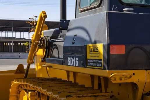 В НАЛИЧИИ Бульдозер SHANTUI SD16 (Трехстоечный рыхлитель)