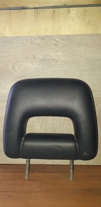 Подголовники на машину