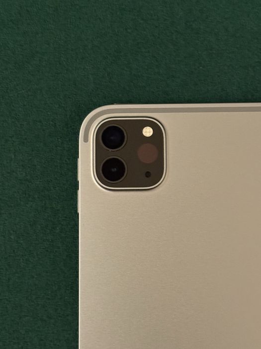 Pachet Complet iPad Pro 11” + Apple Pencil – Stare Perfectă