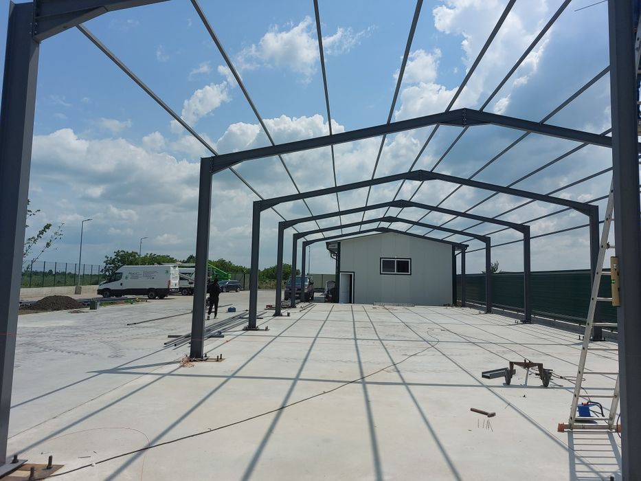 Vând hale structura metalica