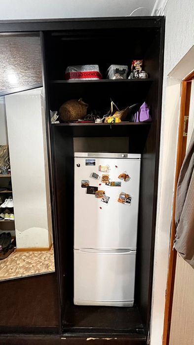 Шкаф беслатно!!!