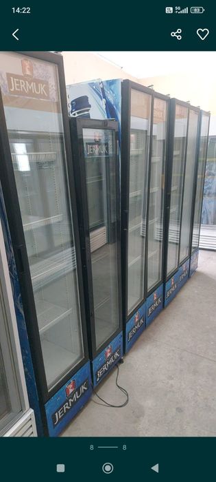 Витриные  холодильники