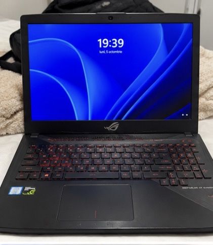 ASUS ROG Gaming – i7 / GTX 1050 4GB / 12GB RAM / SSD + 1TB