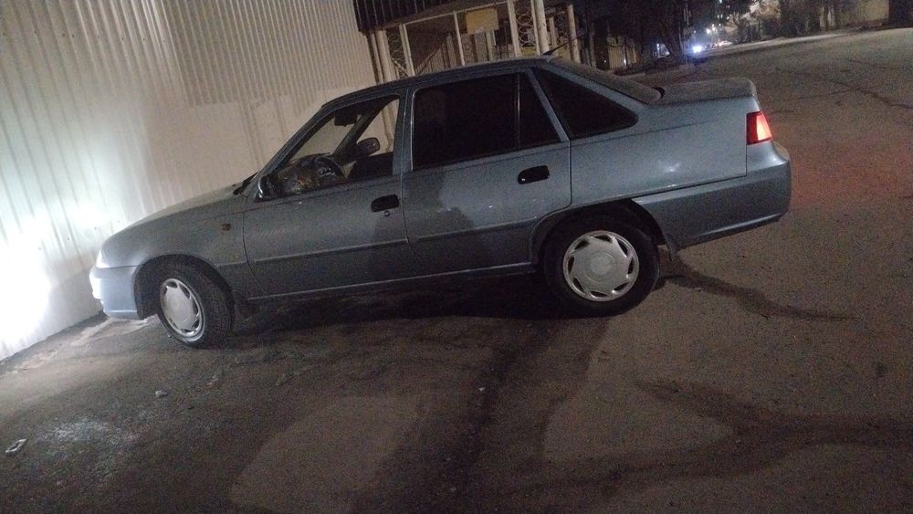 Moshina ozimmiki olasz xaydasz gaz benzinda bir yuradi