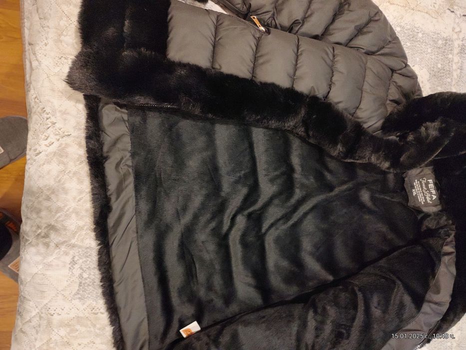 Дамско яке  FEIFA