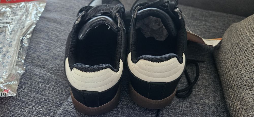 Детская обувь новая