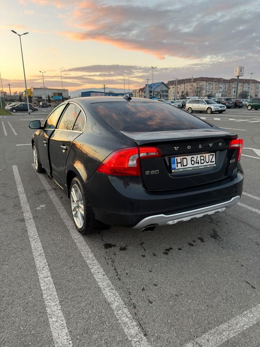 Volvo S60 D3 5cilindri