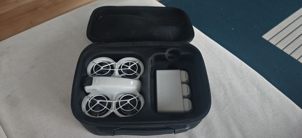 DJI Neo Fly Combo