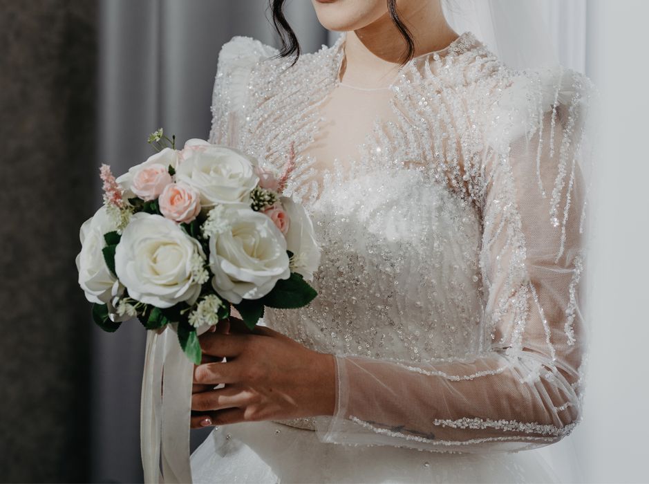 Свадебное платье