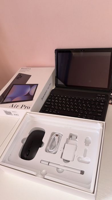 Продам планшет новый