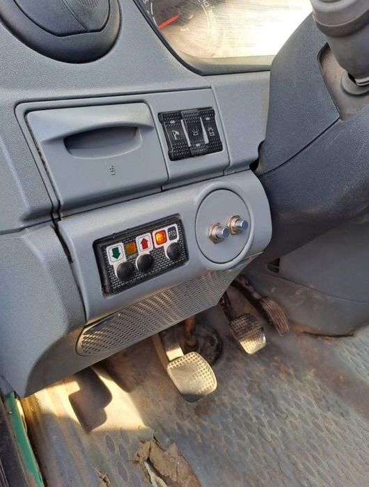 Vând Iveco 65c18 basculabil