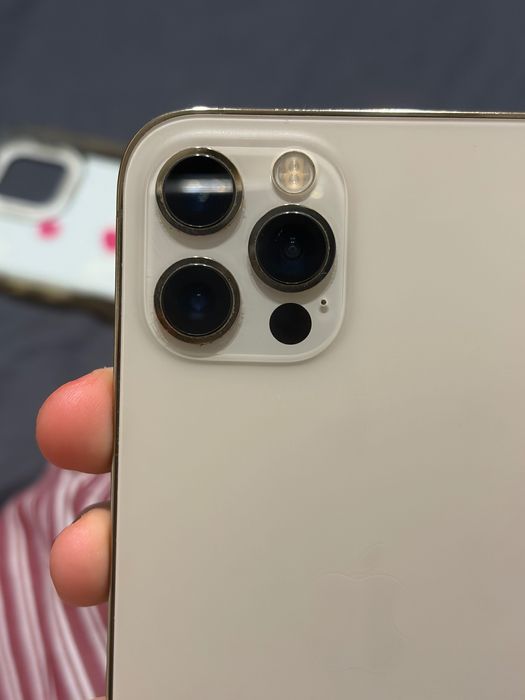 iphone 12pro gold