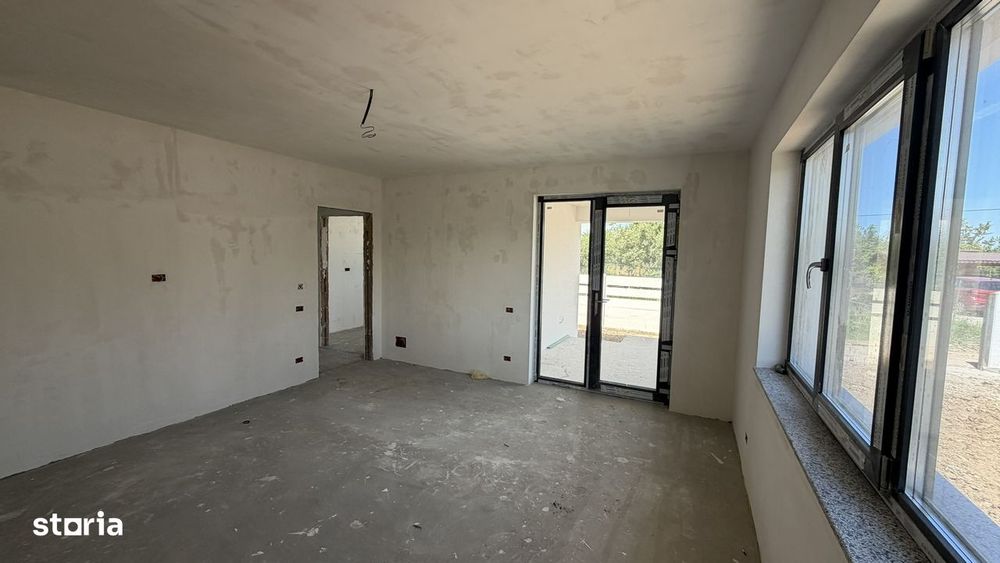 Casa de vanzare Domnesti/4 camere / incalzire in pardoseala