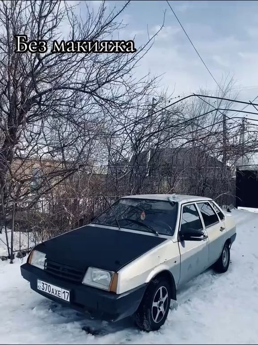 Ваз 21099      .