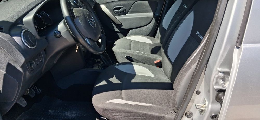 Dacia Sandero Stepway 0.9 tce  an 2014 ac recent adusa