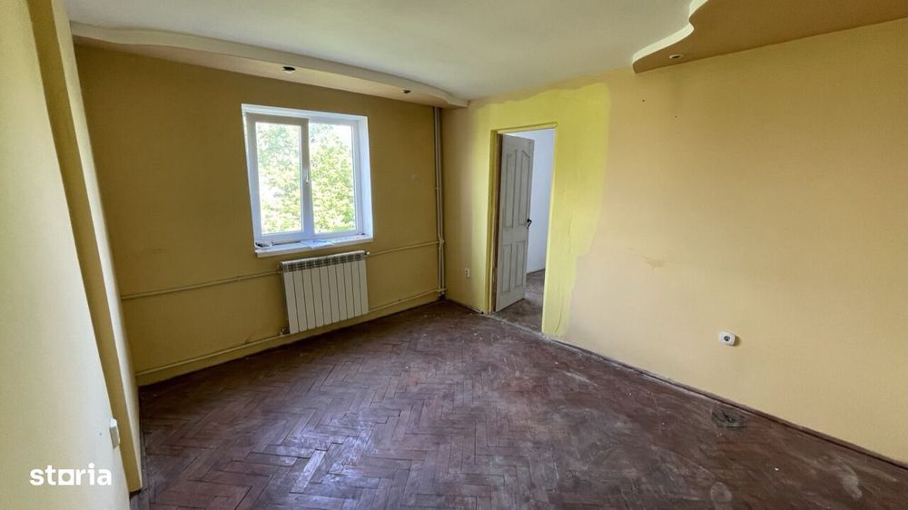 Vand apartament 2 camere, Tulcea