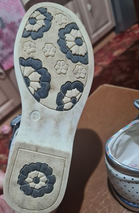 Обувь на Девочку!